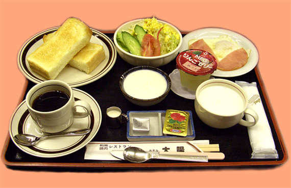 洋風タイプの朝食例です。（￥840）朝食ご希望の際は予約時若しくはチェックインの時にお申し付けください。